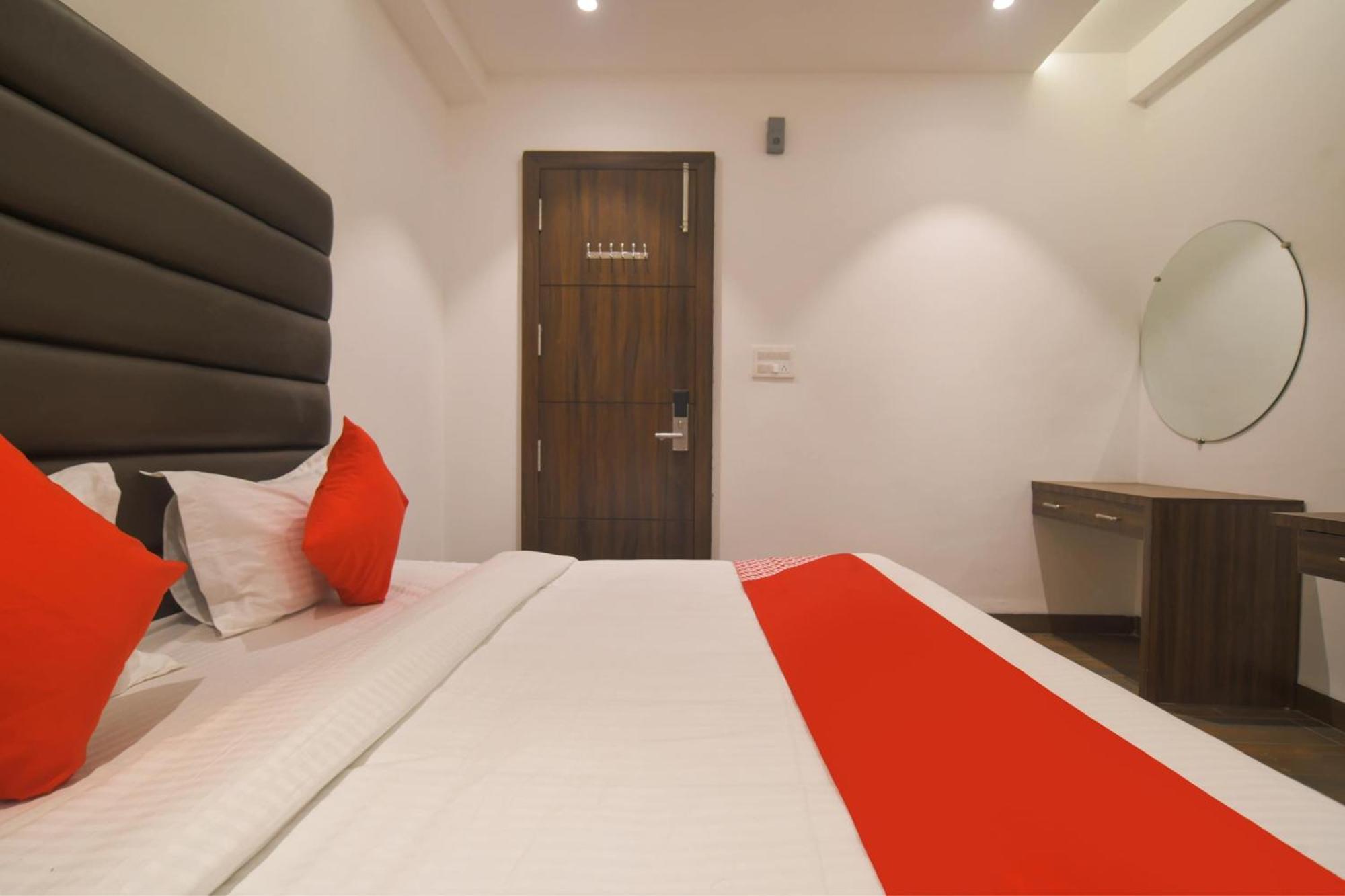 Hotel O Rudraksh Індаур Екстер'єр фото