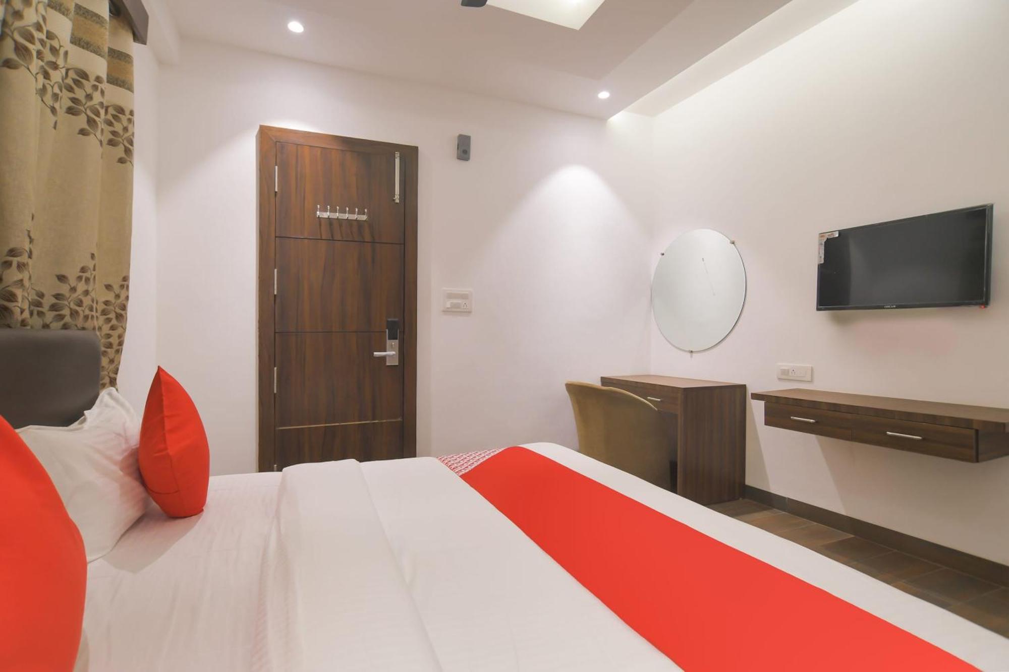 Hotel O Rudraksh Індаур Екстер'єр фото